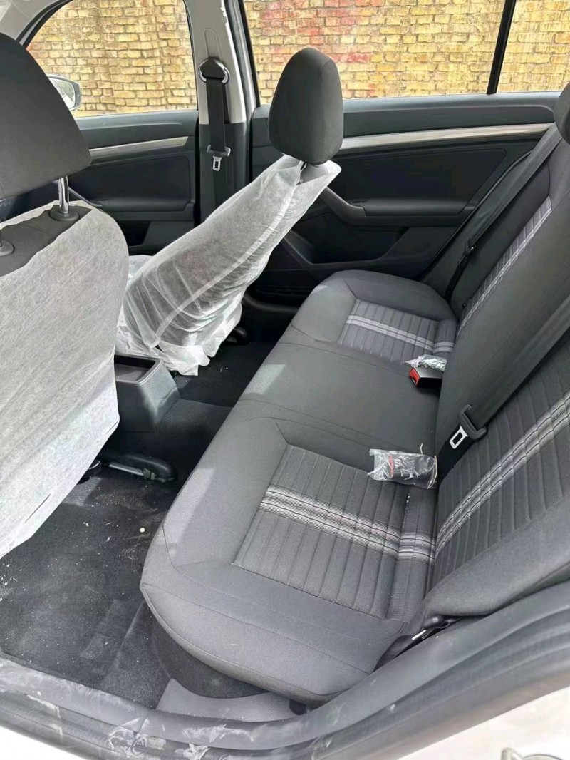 邯郸23年大众朗逸5