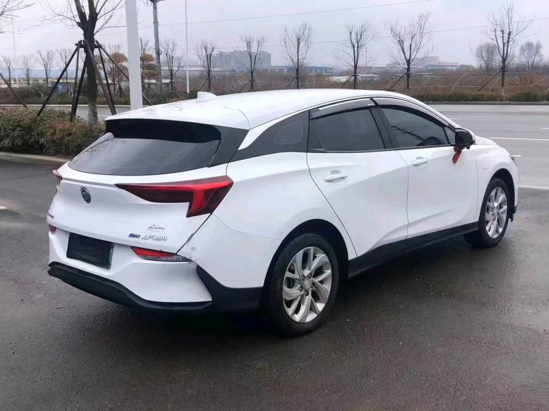 枣庄22年别克velite69