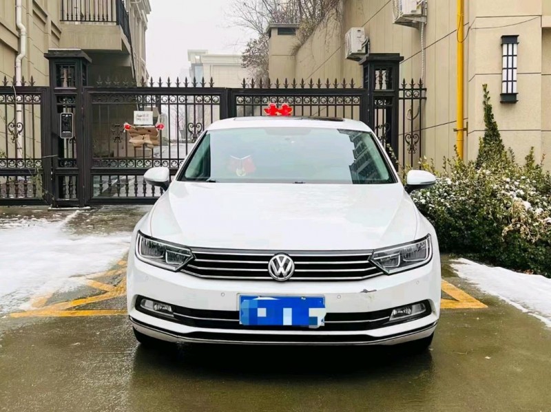 东营16年大众迈腾1