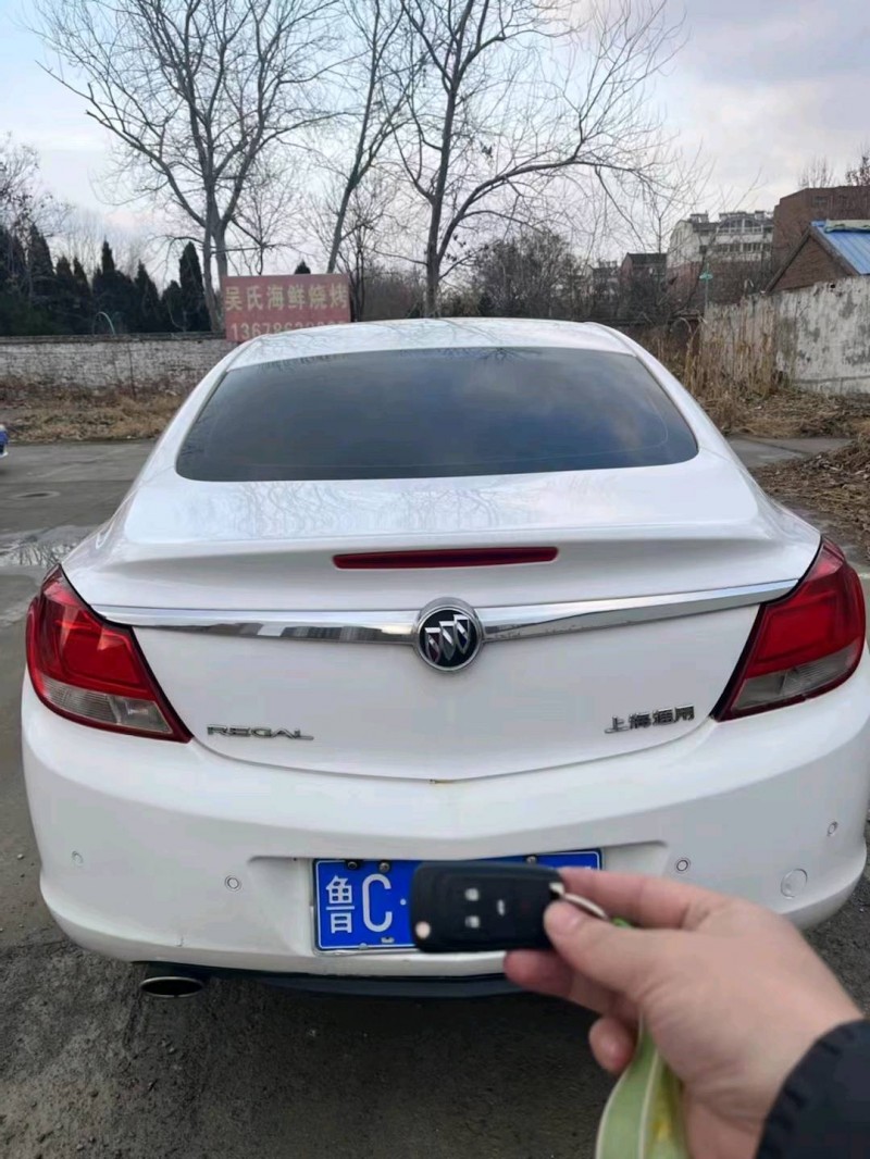 枣庄11年别克君威5