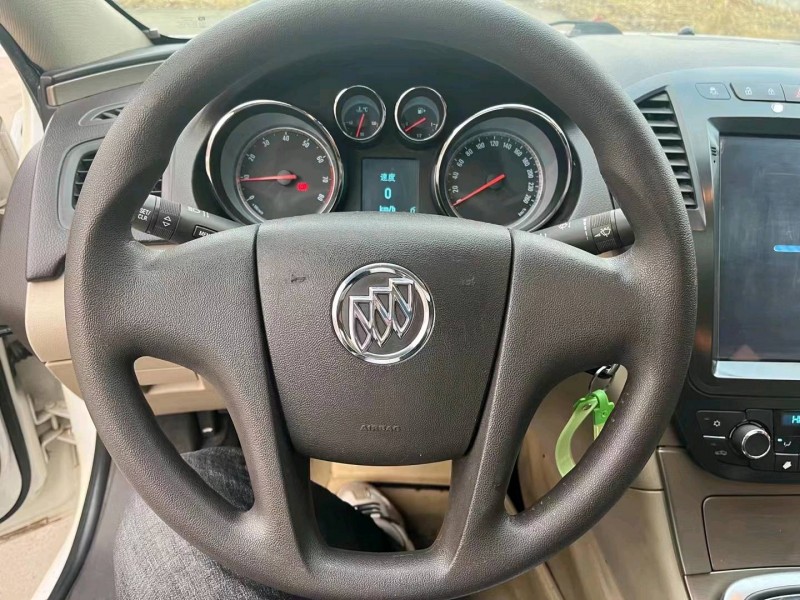 枣庄11年别克君威7