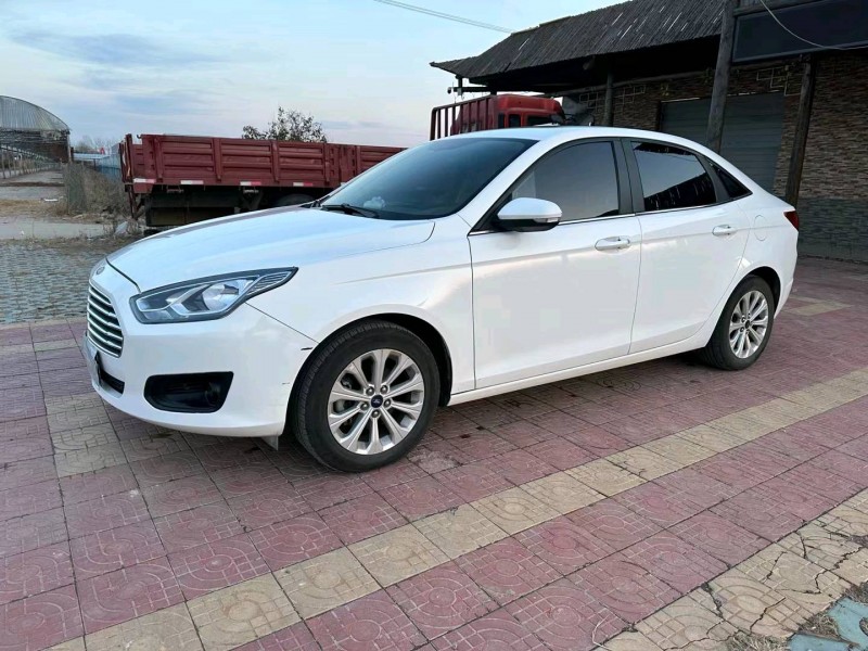 徐州18年福特福睿斯8