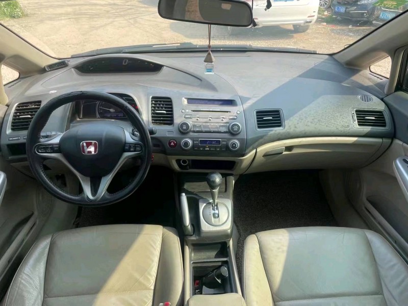 广州09年本田思域4