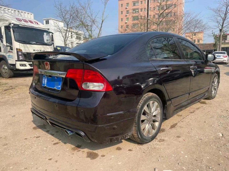 广州09年本田思域7