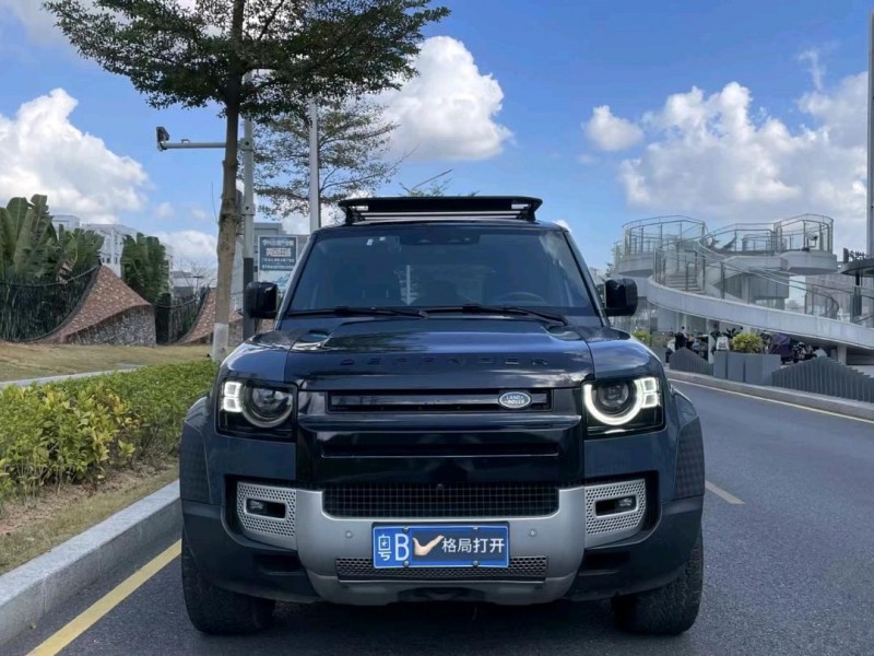 深圳21年路虎卫士1