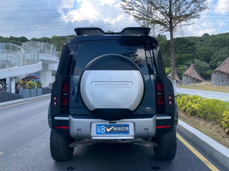 深圳21年路虎卫士9