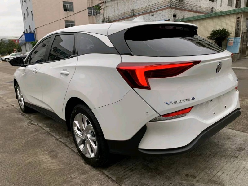 中山24年别克微蓝5