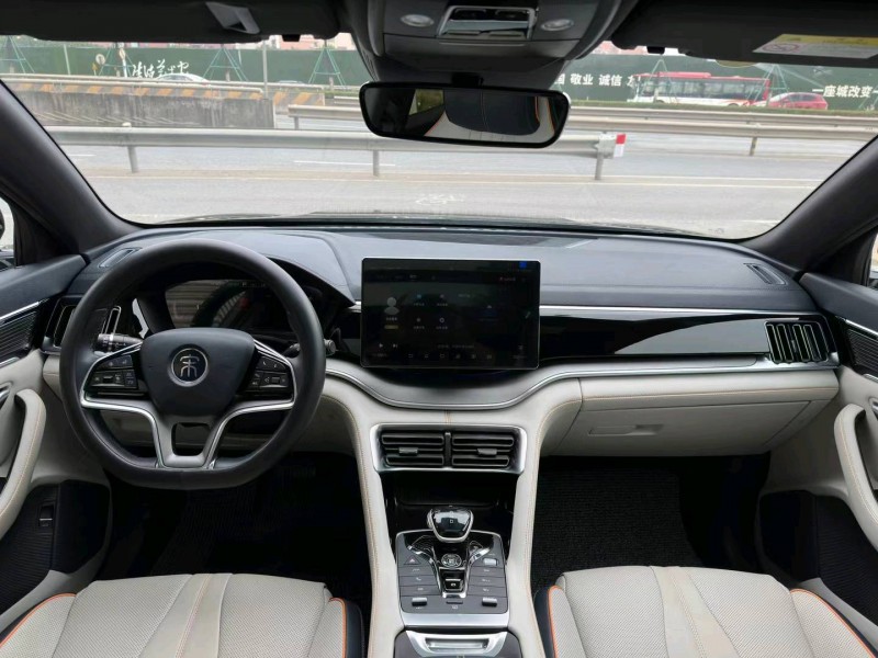 佛山22年比亚迪宋8