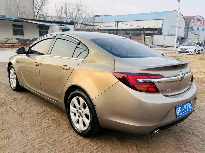 聊城14年别克君威5