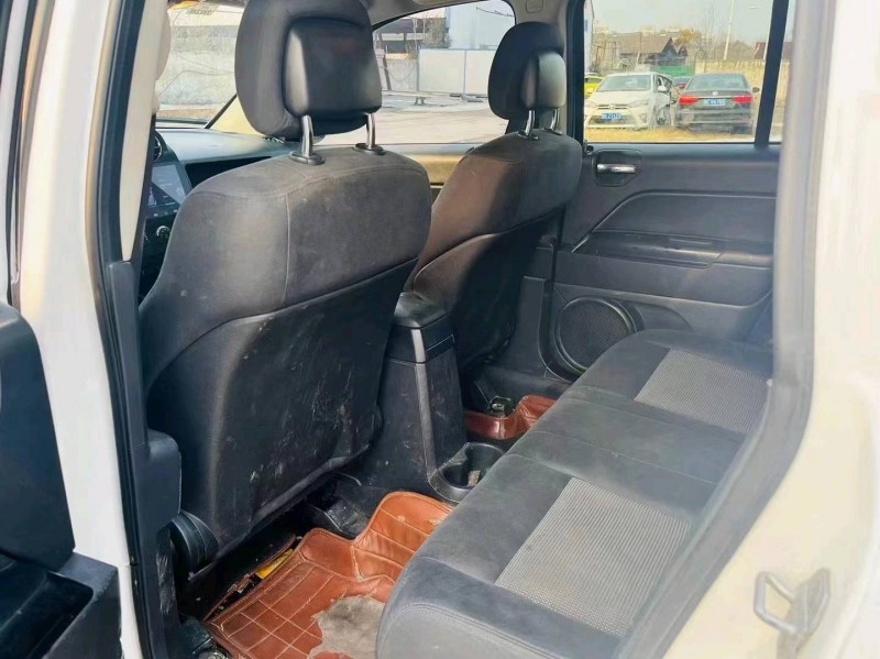 聊城13年Jeep指南者8