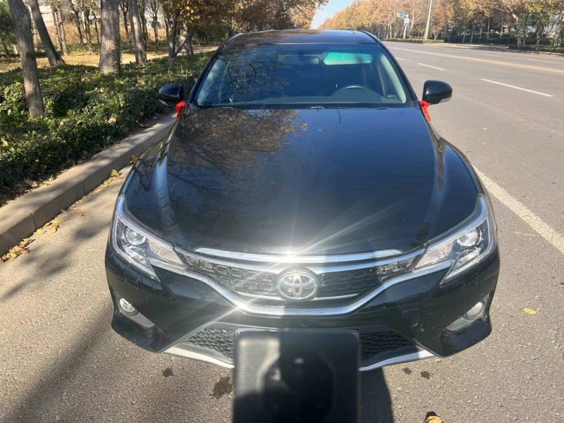 潍坊14年丰田锐志1