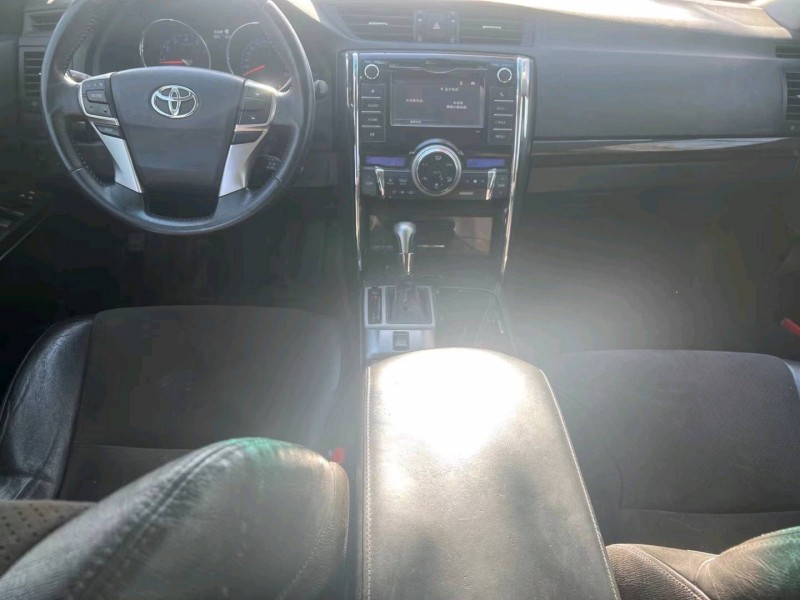 潍坊14年丰田锐志6