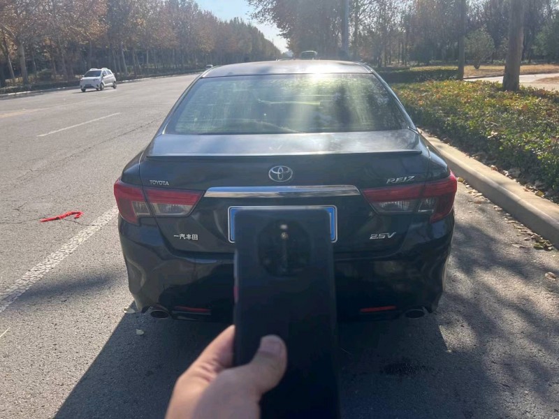 潍坊14年丰田锐志9