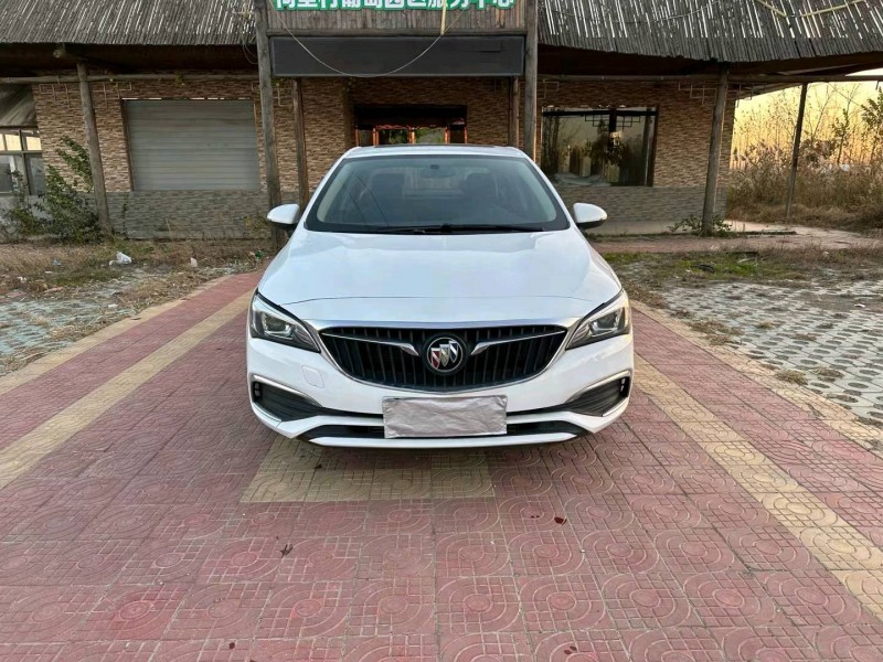 徐州17年别克威朗1