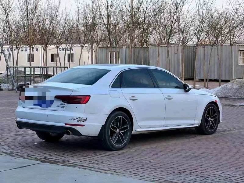 济宁17年奥迪A4L7