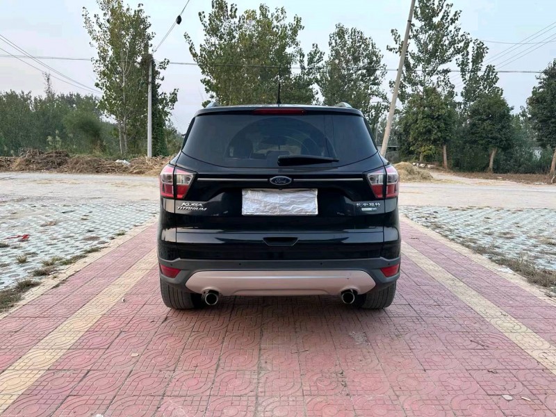 常州17年福特翼虎2