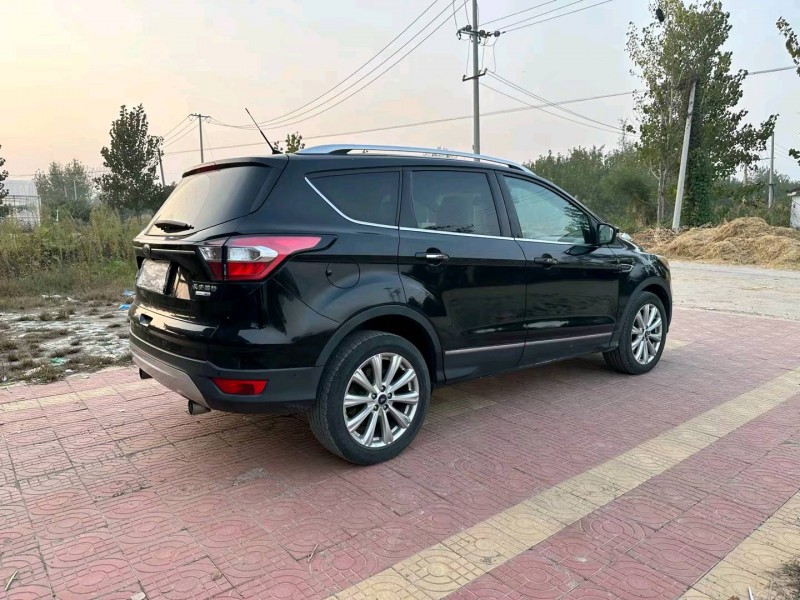 常州17年福特翼虎7