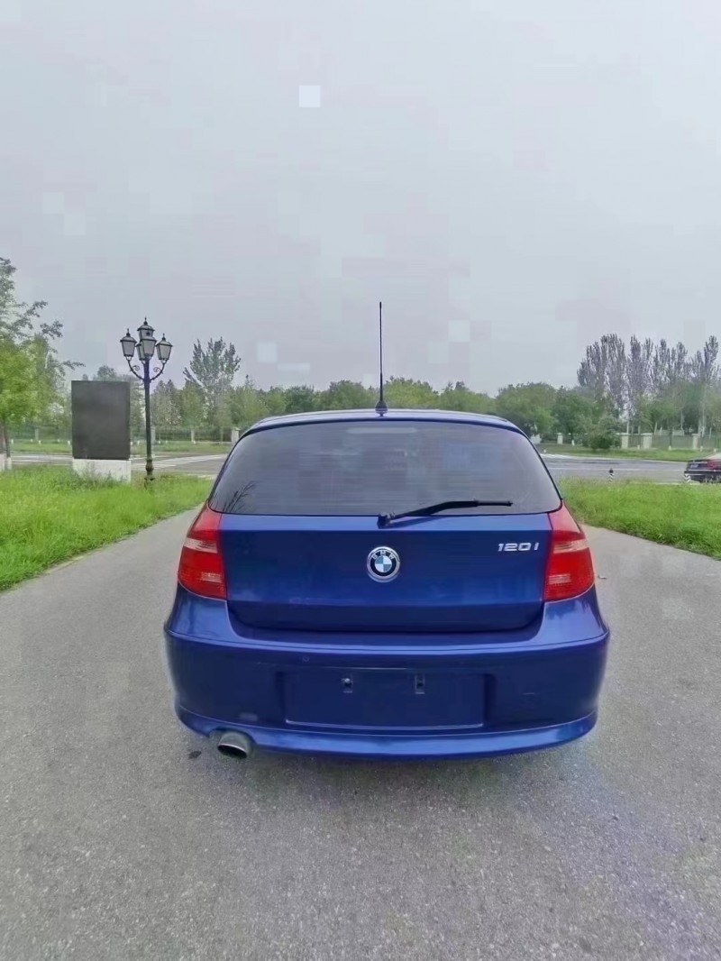 廊坊10年宝马1系9