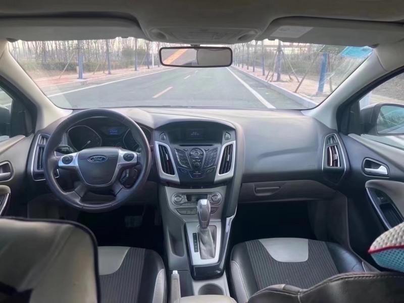 廊坊14年福特福克斯7