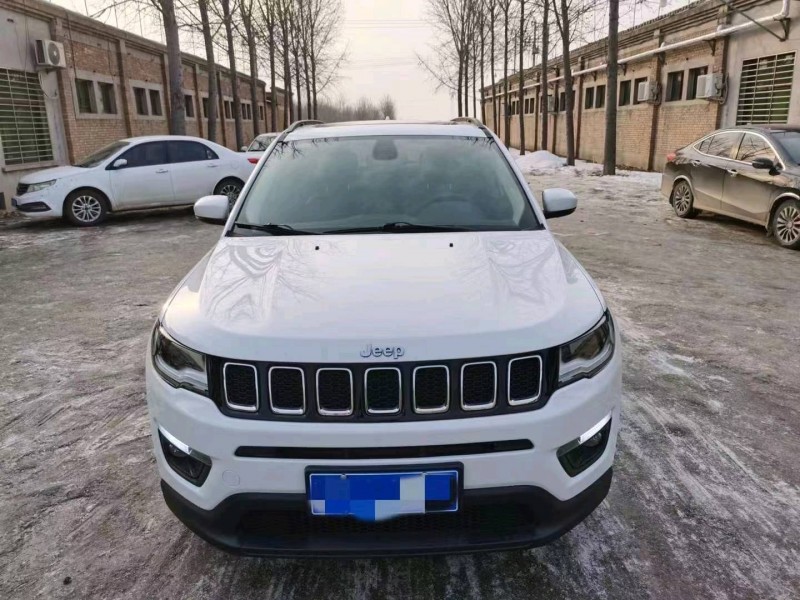 保定17年Jeep指南者1