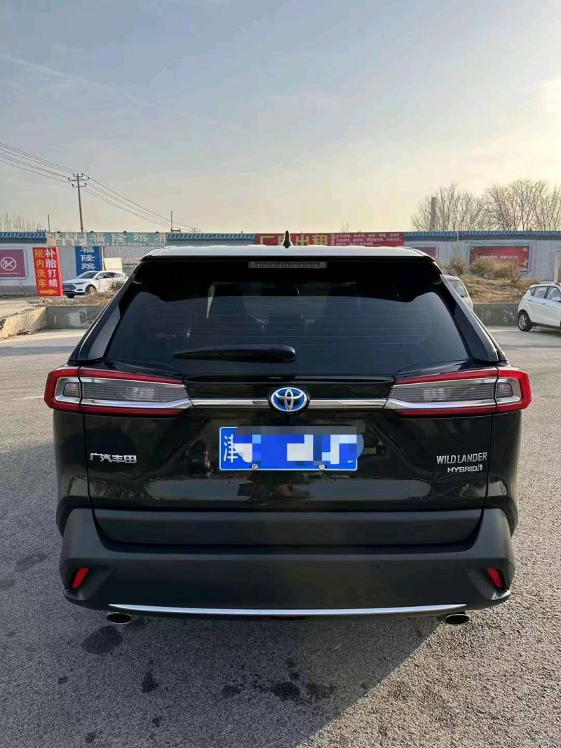 廊坊21年丰田威兰达9