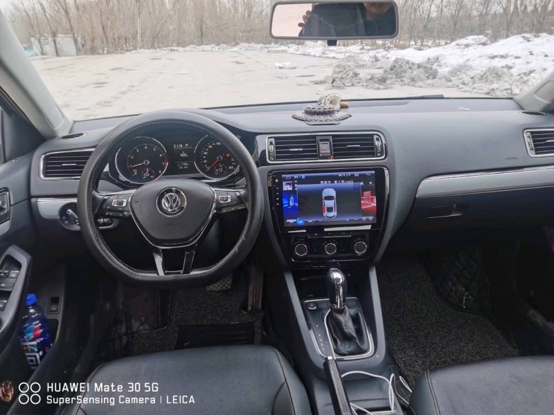 保定16年大众速腾5