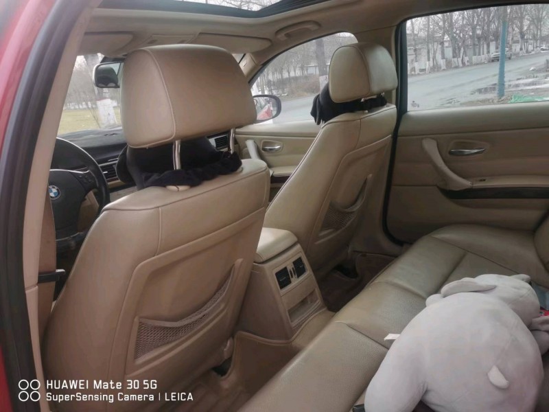 保定11年宝马3系4