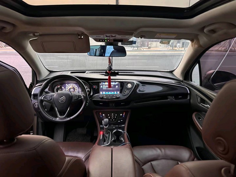 苏州18年别克昂科威4