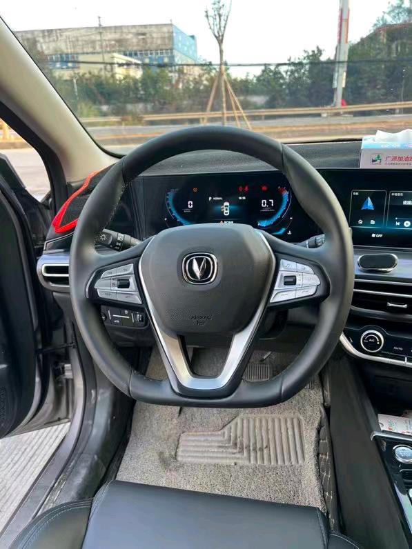 潮州21年長安汽車逸動3