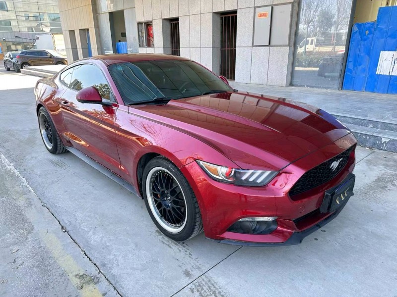 济宁17年福特野马3