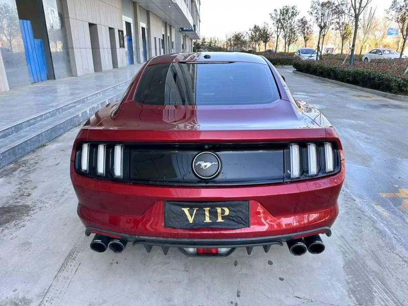 济宁17年福特野马9