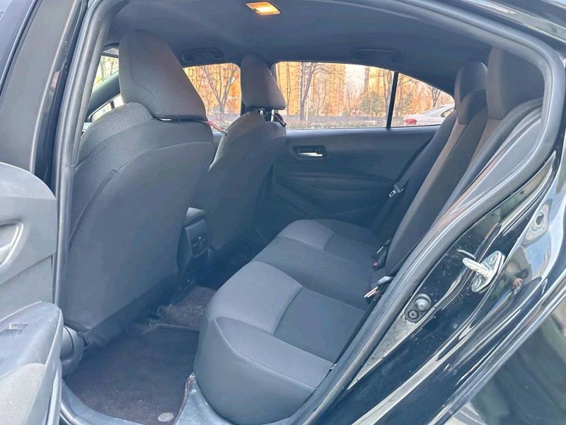 济宁21年丰田雷凌6