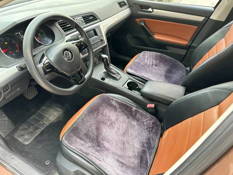 济宁15年大众凌渡5