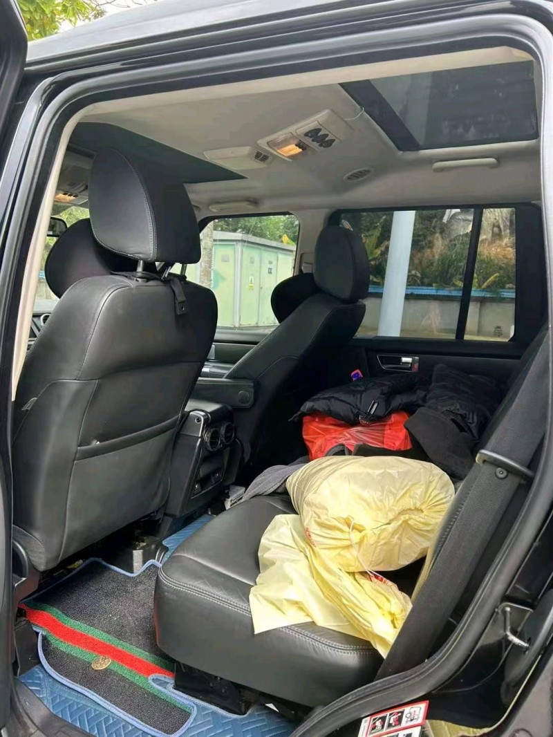 重庆13年路虎发现6