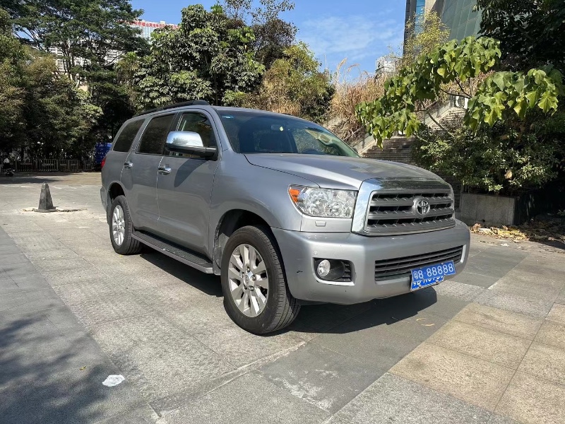 深圳18年丰田红杉5