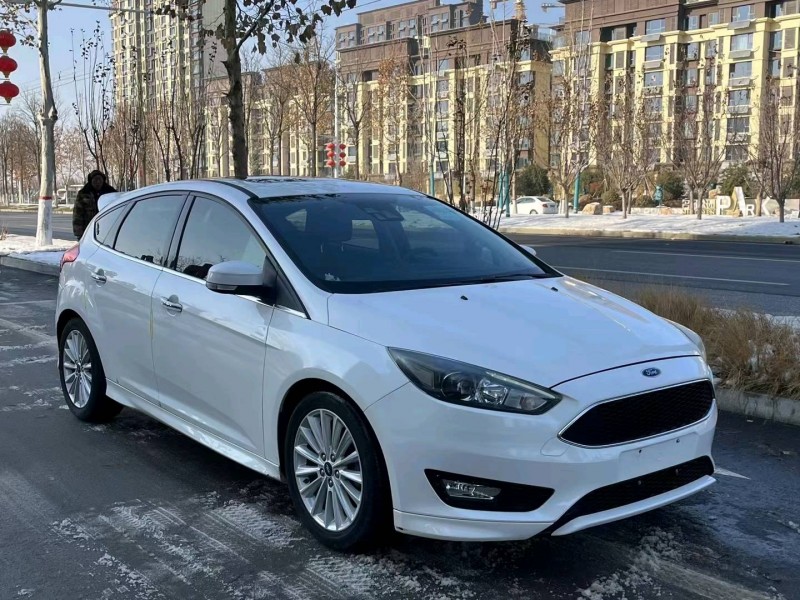 保定17年福特福克斯3