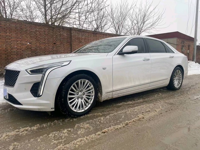 保定20年凯迪拉克CT62