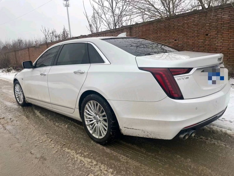 保定20年凯迪拉克CT65