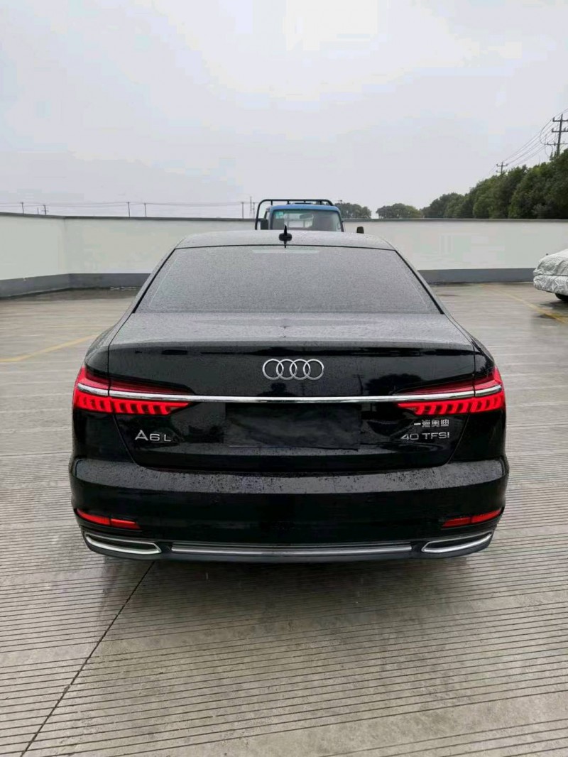 嘉兴16年奥迪A6L9