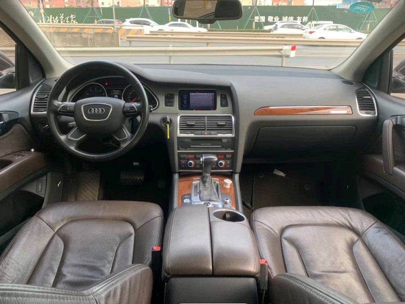佛山15年奥迪Q77