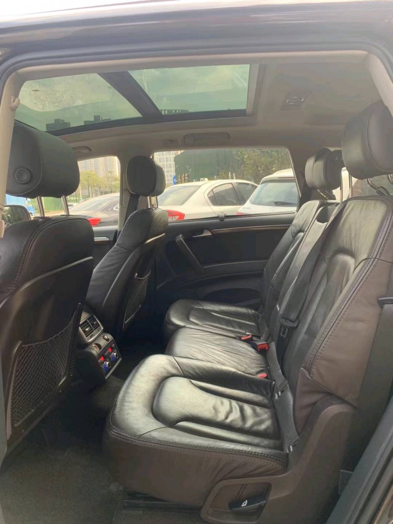 佛山15年奥迪Q78