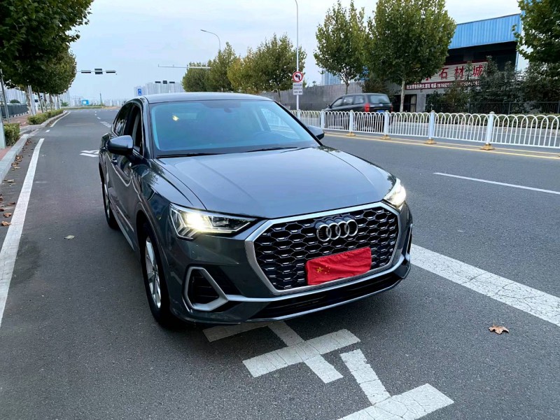 青岛21年奥迪Q33