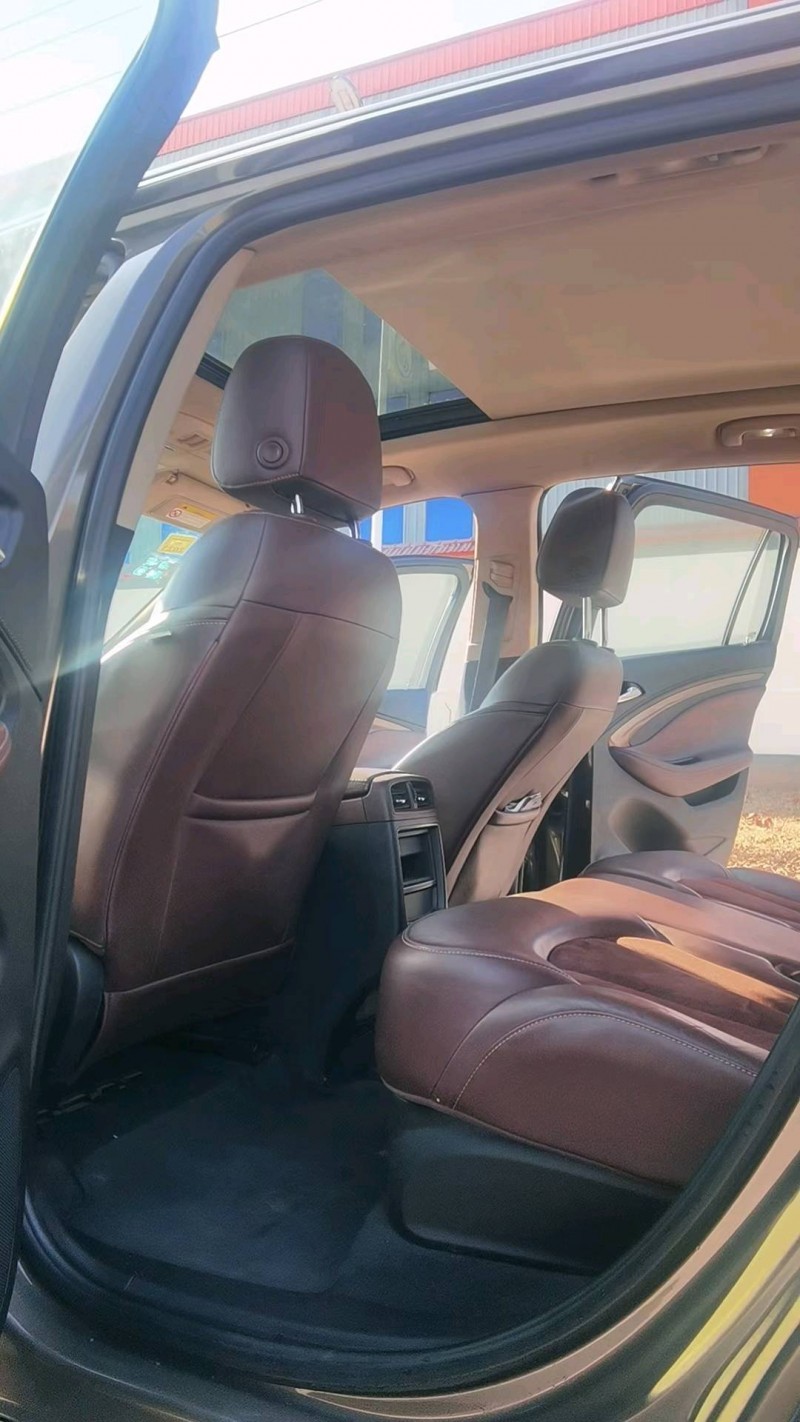 徐州17年别克昂科威5