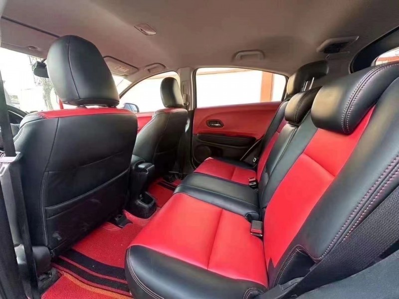 青岛22年本田缤智8