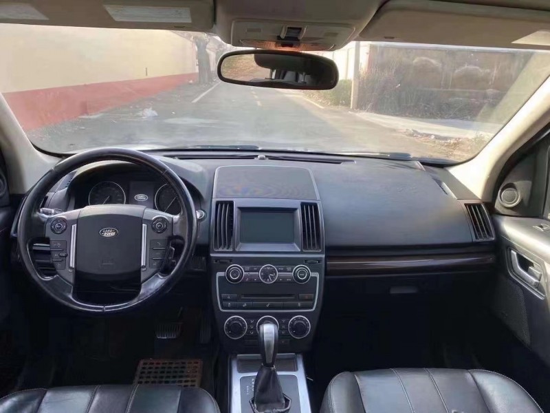 青岛14年路虎神行者6