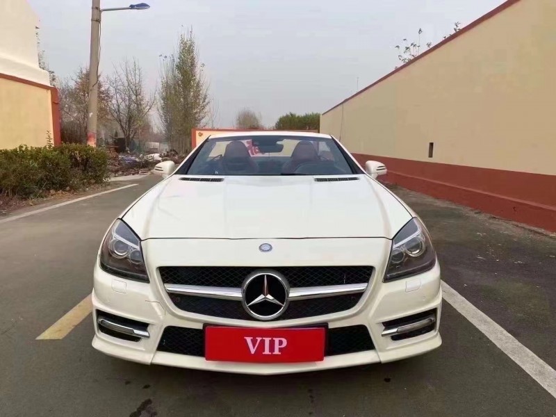 青岛13年奔驰SLK1