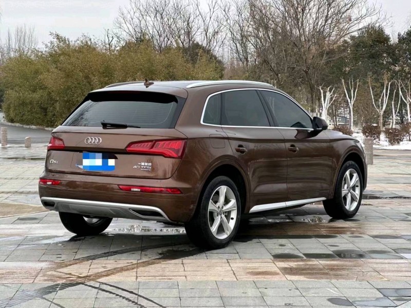 潍坊19年奥迪Q54