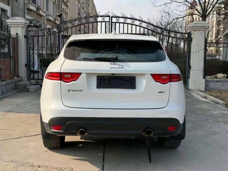 枣庄17年捷豹F-PACE9