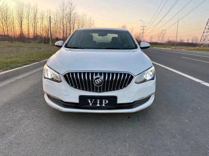 枣庄17年别克英朗1