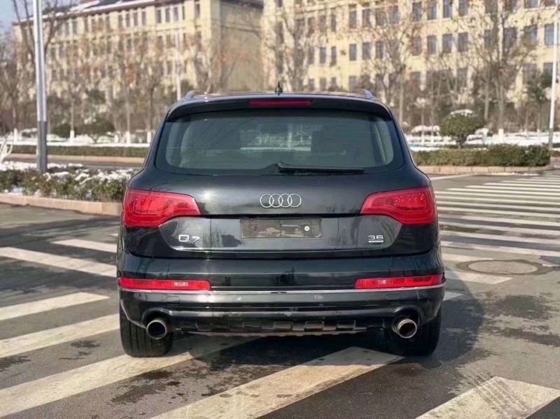 枣庄10年奥迪Q77
